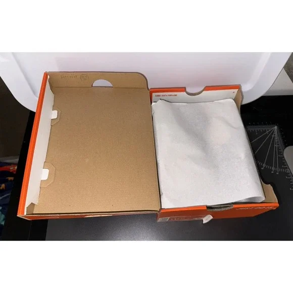 Nike Team Hustle D9 Mid Black Metallic Gold 11c NEW - Picture 2 of 5